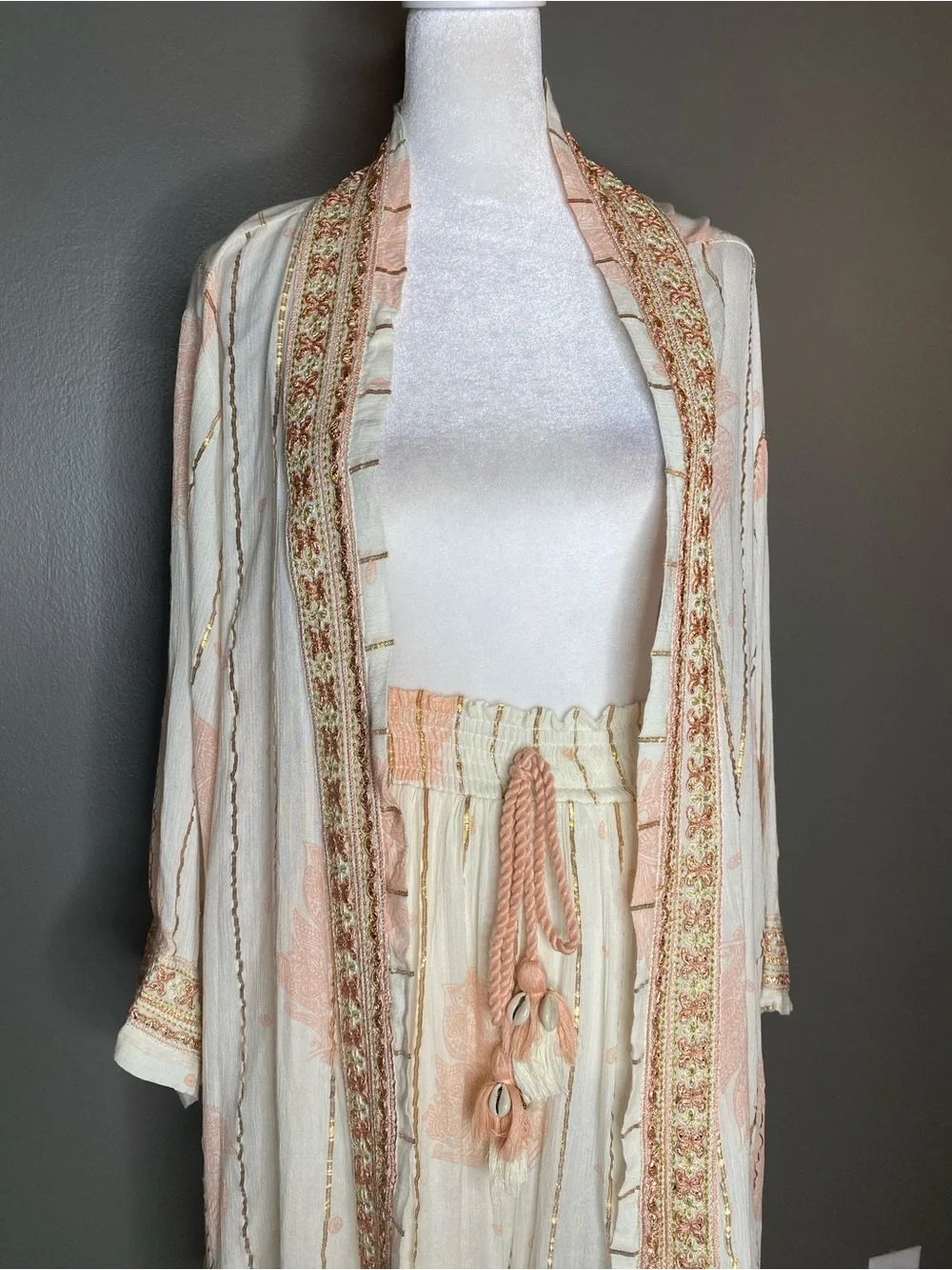 NWOT! ZURY Cream & Peach Embroidered Bohemian Kimono & Wide-Leg Pants Set - OS
